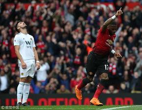 25-26赛季英超第15轮全场回放：狼队1-4曼联,曼联强势逆转，狼队主场败北