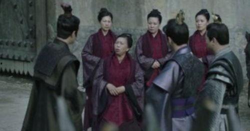 身为太子被陷害，我选择落草为寇,太子逆袭之路